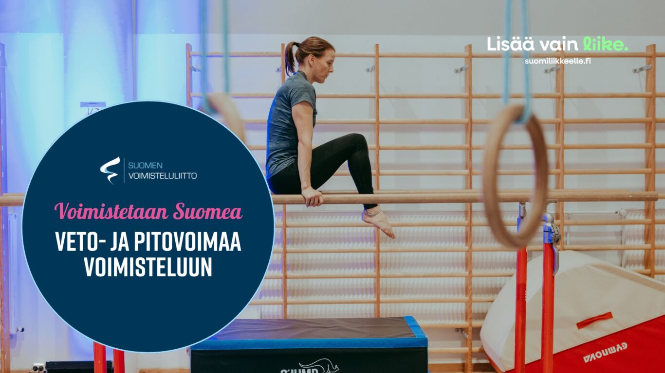Aikuinen tekee pitoa jalat koukussa nojapuilla. Vasemmalla on Veto- ja pitovoimaa voimisteluun -hankkeen logo.